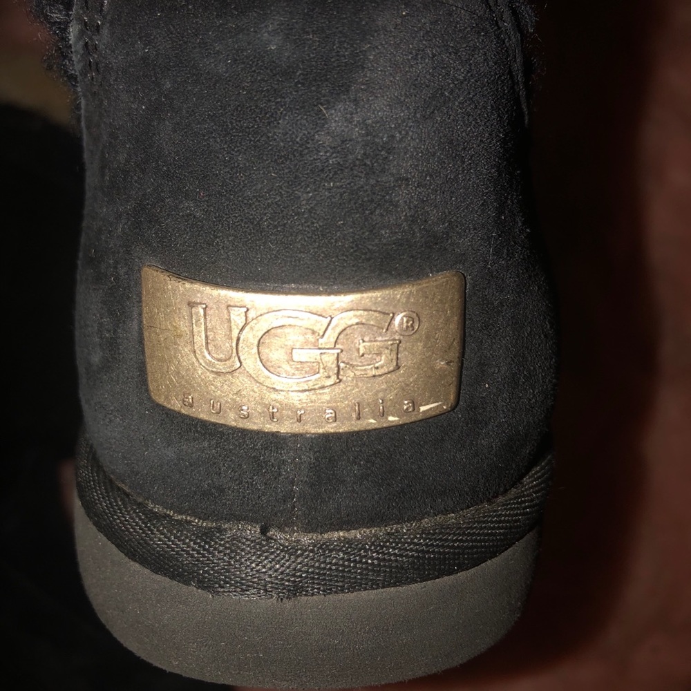 UGG Crochet Boots - Picture 3 of 5